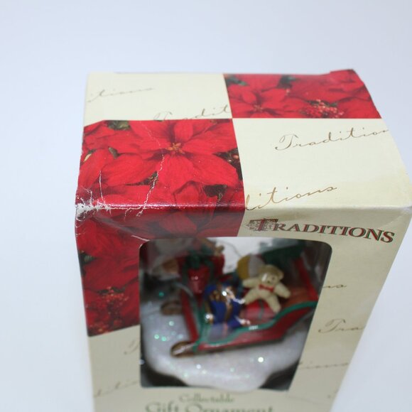 Traditions Collectable Gift Ornament Christmas Santa Claus With a Sleigh - Picture 2 of 3